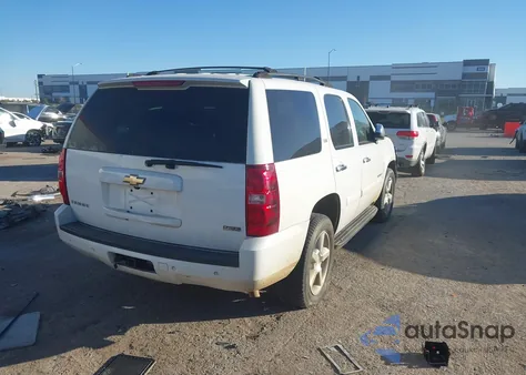 2007 Chevrolet Tahoe Ltz из США, поврежденный, VIN 1GNFK130X7R281517